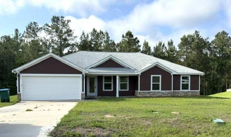 4 bedroom Detached at 407 Mae Cato Drive, Orion's Point, Midway — photo 1