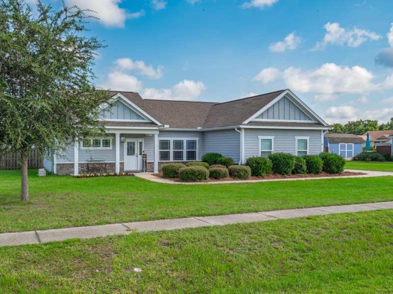 4 bedroom Detached at 60 Whirlwind Trail, Hidden Meadows, Crawfordville — photo 1