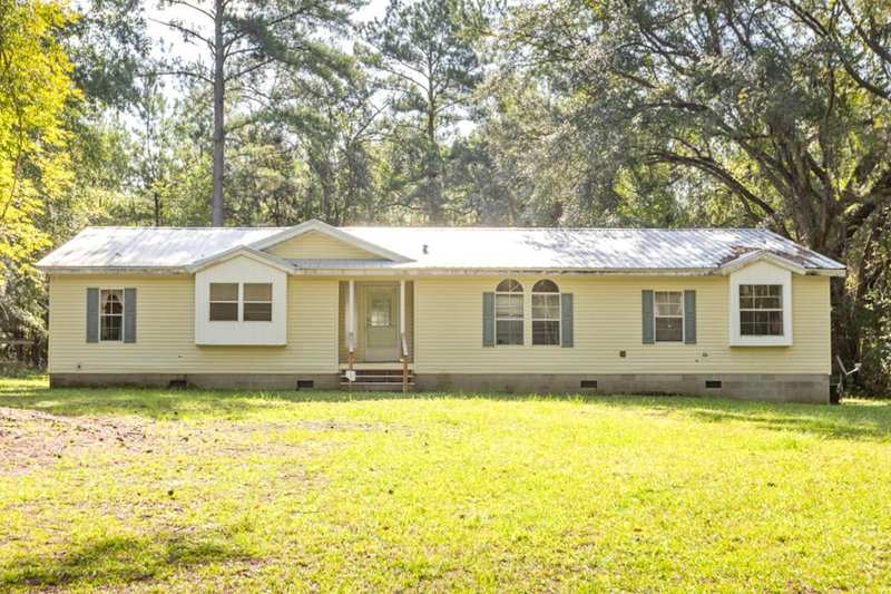 3 bedroom ManufacturedHome at 112 Long Leaf Drive, Long Leaf Estates, Monticello — photo 1