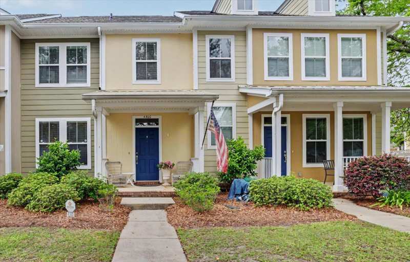 3 bedroom Townhouse at 4300 Four Oaks Boulevard, Southwood, Tallahassee — photo 1