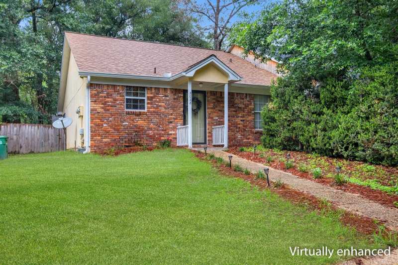 2 bedroom Townhouse at 2028 Canewood Court, Carrollwood Unrecorded, Tallahassee — photo 1
