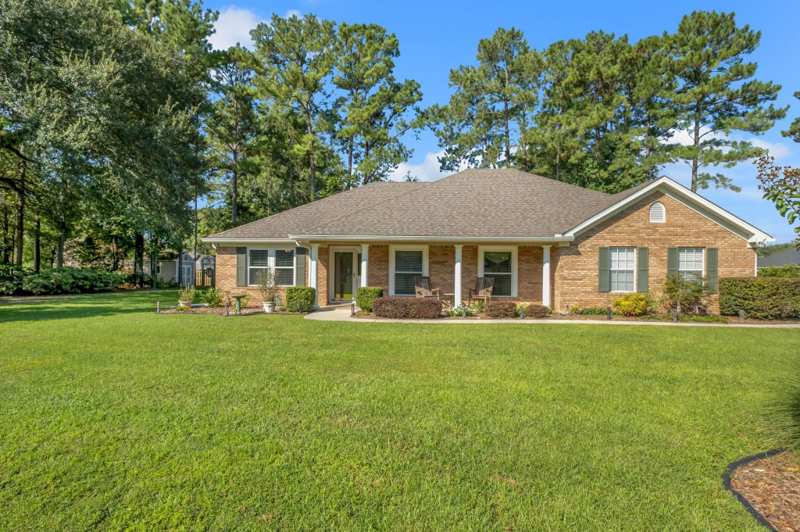3 bedroom Detached at 15 Flycatcher Pass, Songbird, Crawfordville — photo 1