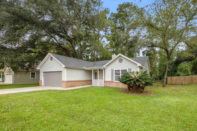 3 bedroom Detached at 3818 Ulmer Court, The Meadows, Tallahassee — photo 1