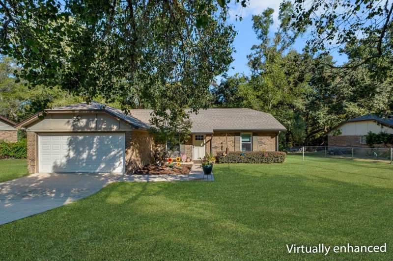 3 bedroom Detached at 3408 Wood Hill Drive, Plantation Woods, Tallahassee — photo 1