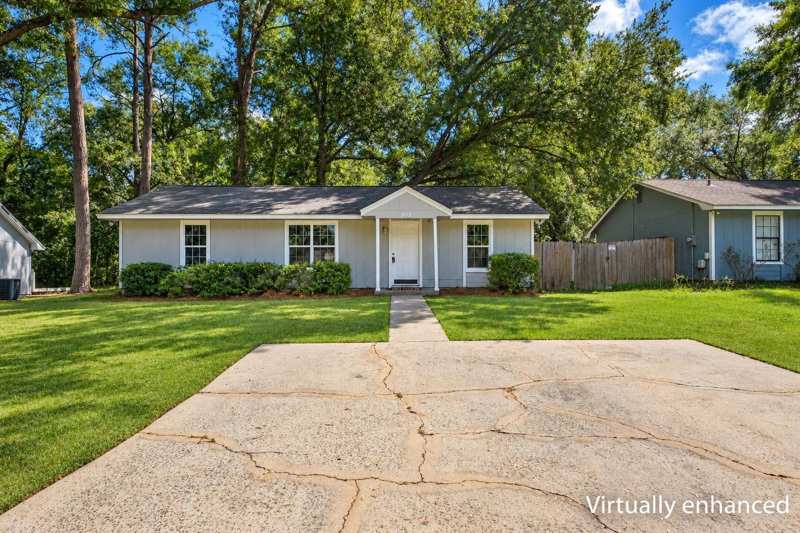 3 bedroom Detached at 903 Brave Trail, Renegade Village, Tallahassee — photo 1