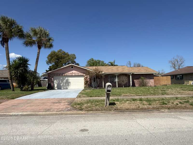 3 bedroom Single Family Residence at 409 Needles Drive, Treetop, Port Orange — photo 1