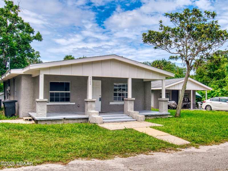 3 bedroom Single Family Residence at 1103 Washington Street, Inwood, New Smyrna Beach — photo 1