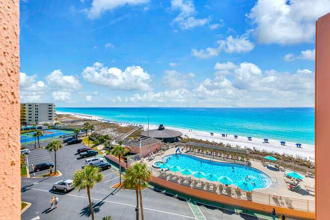 1 bedroom Condominium at 500 Gulf Shore Drive #Unit 513A, Jetty East Condo, Destin — photo 1