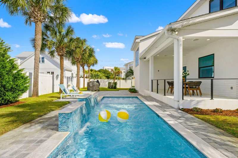 4 bedroom Detached Single Family at 169 Walton Buena Vista Drive, Sand Cliffs, Inlet Beach — photo 1