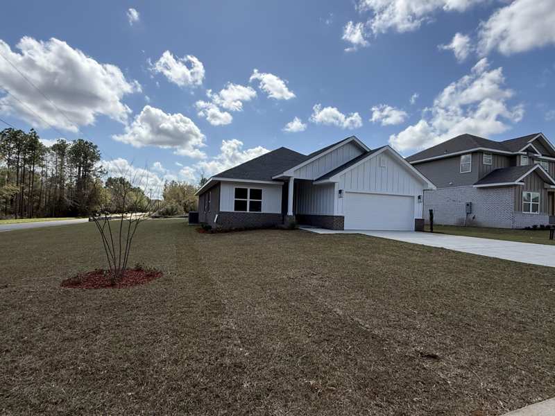 4 bedroom Detached Single Family at 2400 Aleia Lane, Brookwood, Crestview — photo 1