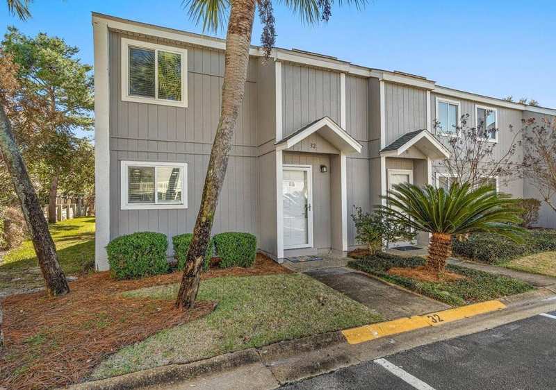 3 bedroom Townhouse at 940 E Highway 98 #32, Southbay By The Gulf, Destin — photo 1