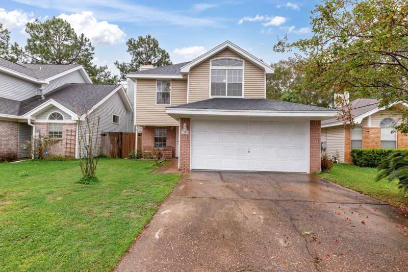 3 bedroom Detached Single Family at 1708 Colonial Court, Charleston, Fort Walton Beach — photo 1