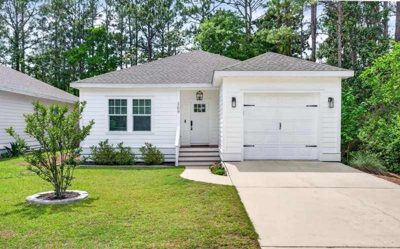 3 bedroom Detached Single Family at 209 Indian Woman Road, Town Of Santa Rosa, Santa Rosa Beach — photo 1