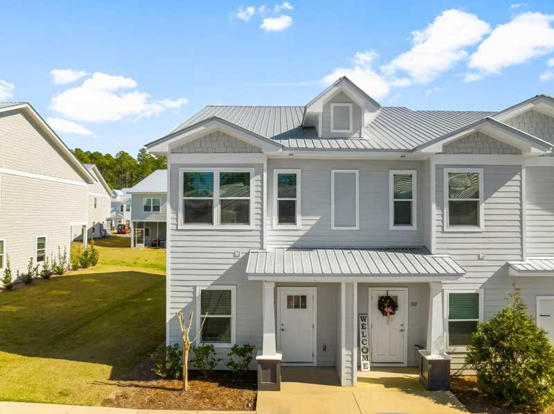 3 bedroom Townhouse at 338 Date Palm Lane #Horizon, Verandas At Freeport, Freeport — photo 1