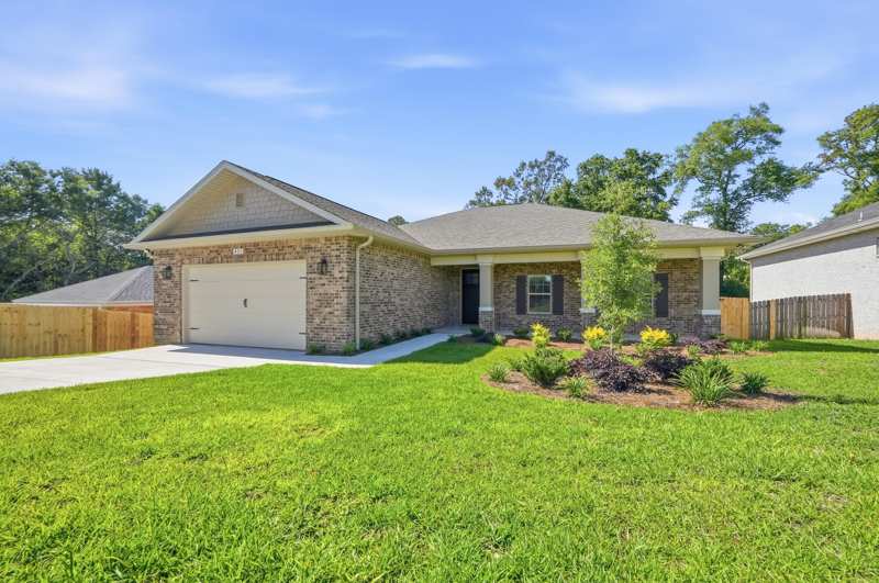 4 bedroom Detached Single Family at 423 Marquette Street, Valparaiso Plat #7 Lot 2 Blk 30, Valparaiso — photo 1