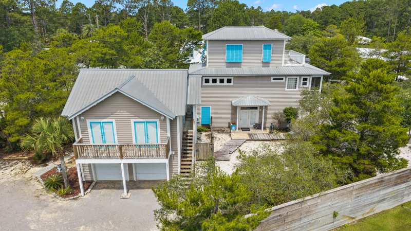 4 bedroom Detached Single Family at 240 Ridge Road, Santa Rosa Ridge Unit 2, Santa Rosa Beach — photo 1