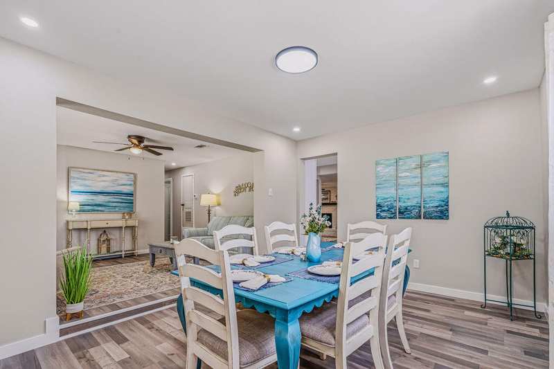 4 bedroom Detached Single Family at 139 NW Robinwood Drive, Bel-Air Sub, Fort Walton Beach — photo 1