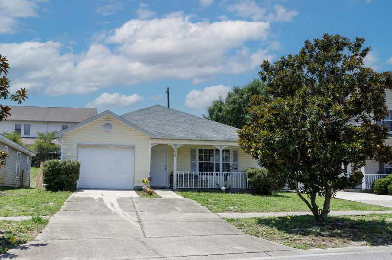3 bedroom Detached Single Family at 240 Bent Arrow Drive, Magnolia Park Ph 1, Destin — photo 1