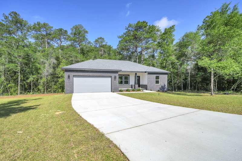3 bedroom Detached Single Family at 193 Hunters Ridge Drive, Hunters Ridge, DeFuniak Springs — photo 1