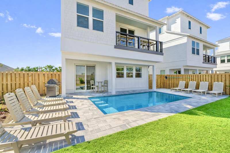 7 bedroom Detached Single Family at 20 N Payne Street, Blue Ohana, Miramar Beach — photo 1
