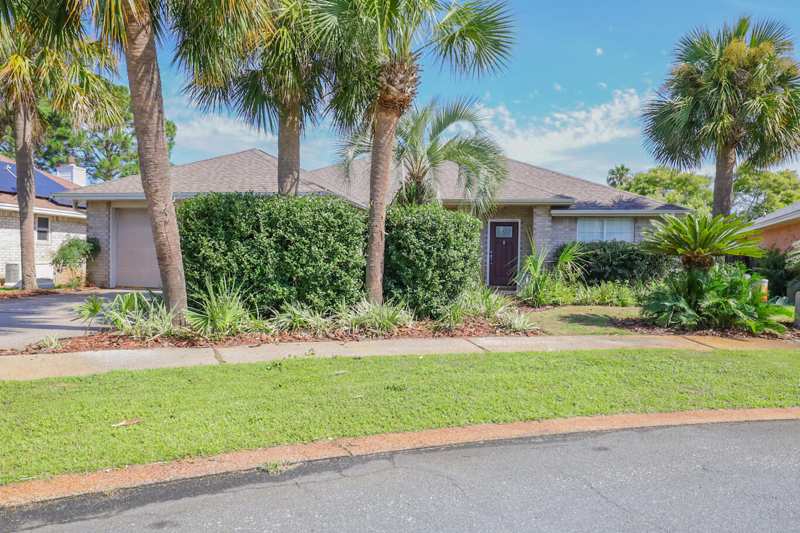 3 bedroom Detached Single Family at 4041 Broken Arrow Court, Indian Lake, Destin — photo 1