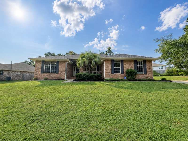 4 bedroom Detached Single Family at 6305 Havenmist Lane, Silver Oaks Ph 2, Crestview — photo 1