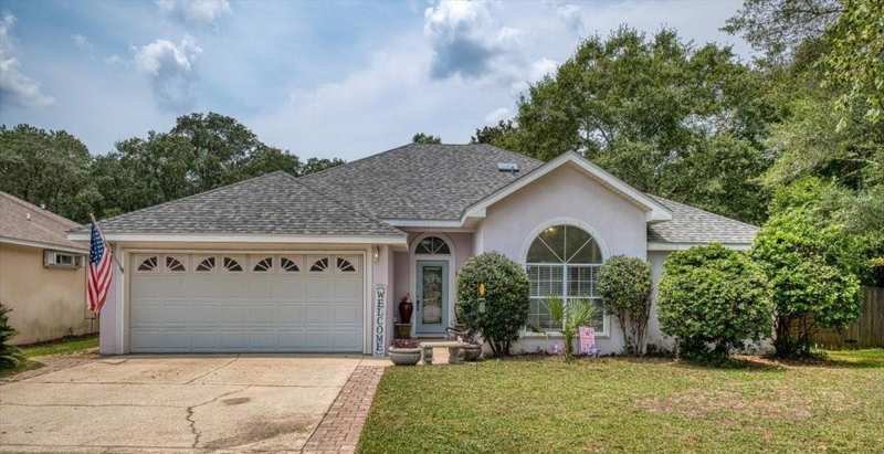 3 bedroom Detached Single Family at 2199 Opal Court, Whitrock Village S/D, Fort Walton Beach — photo 1