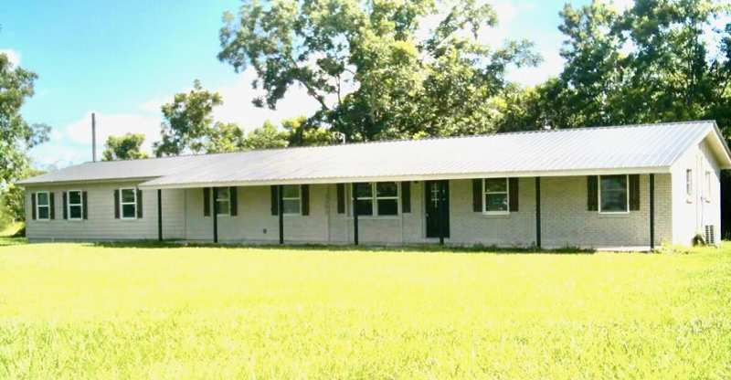 4 bedroom Detached Single Family at 13325 US Highway 331, DeFuniak Springs, DeFuniak Springs — photo 1