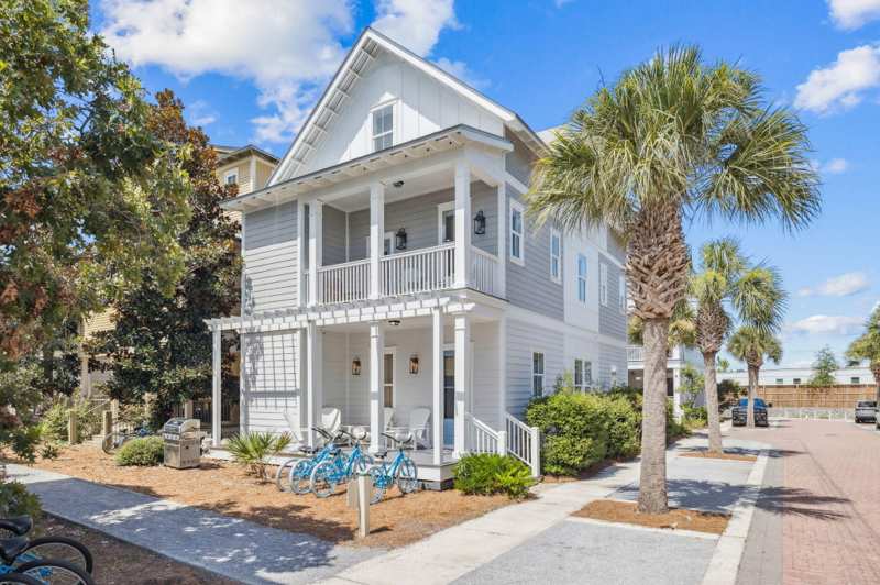 4 bedroom Detached Single Family at 7 Sandal Lane, Seacrest Beach, Inlet Beach — photo 1