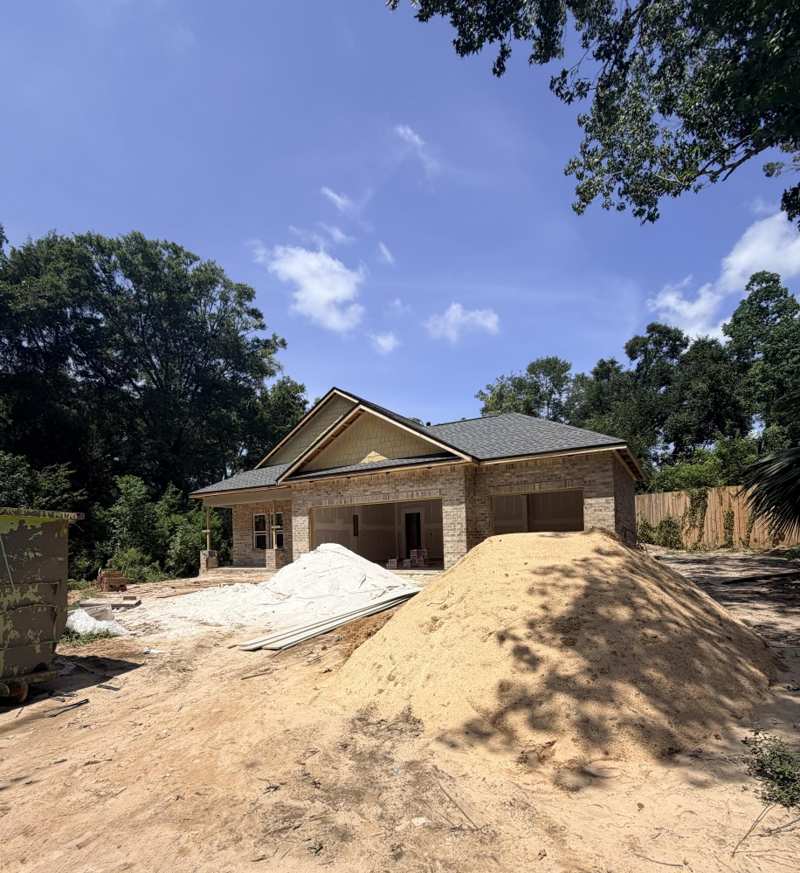 4 bedroom Detached Single Family at 1002 26th Street, Com At Ctr Sec Thc S173 Ft To Pob Cont S116 Ft E75.05, Niceville — photo 1