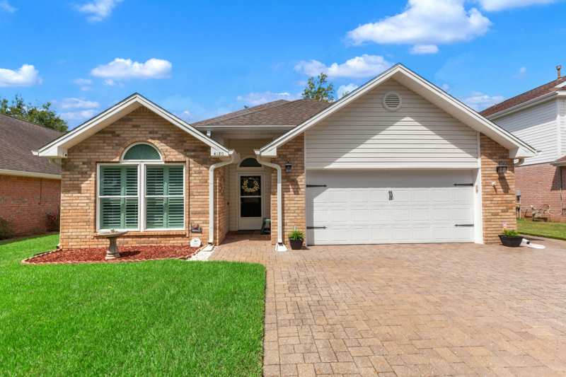 4 bedroom Detached Single Family at 4180 White Tail Circle, Magnolia Bay Club T/H Ph II, Niceville — photo 1