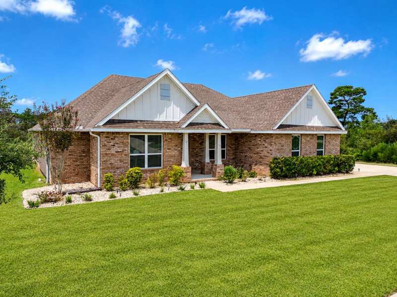4 bedroom Detached Single Family at 503 Tournament Lane, Windswept Estates, Freeport — photo 1