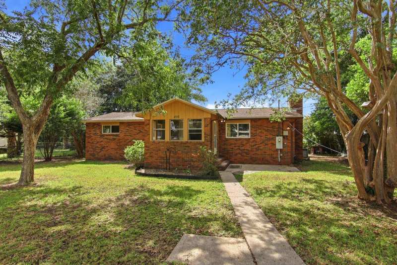 3 bedroom Detached Single Family at 816 Patio Road, Schoolview, Fort Walton Beach — photo 1