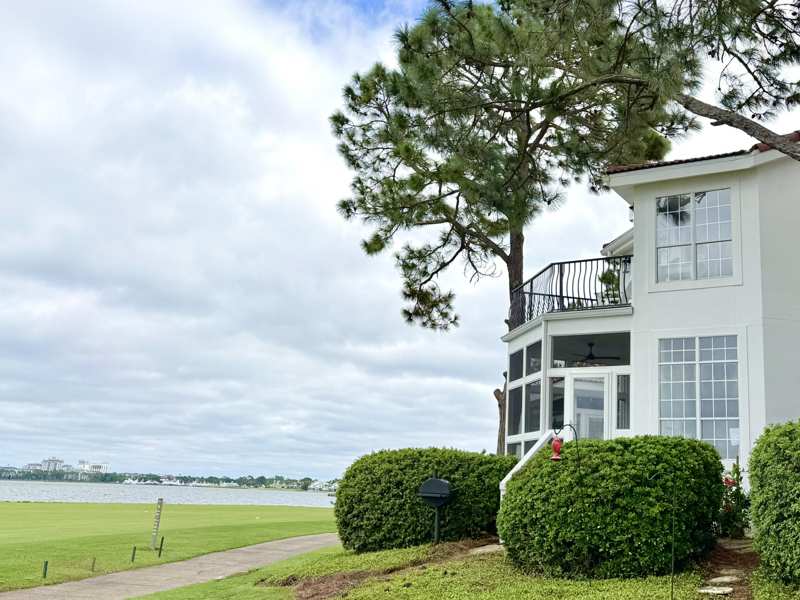 5 bedroom Townhouse at 32 Vantage Point, Vantage Pointe, Miramar Beach — photo 1