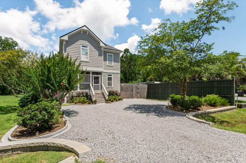 3 bedroom Detached Single Family at 187 N 7Th Street, Town Of Santa Rosa, Santa Rosa Beach — photo 1