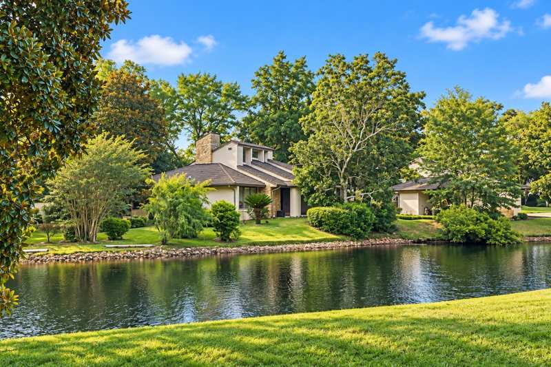 2 bedroom Detached Single Family at 24 Balmoral Drive, Villas St Andrews Bluewater Bay, Niceville — photo 1