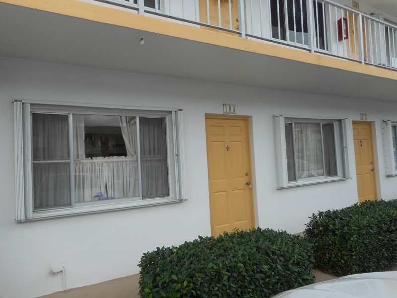 2 bedroom Condominium at 3322 Cynthia Lane #106, Murry Hills, Lake Worth Beach — photo 1