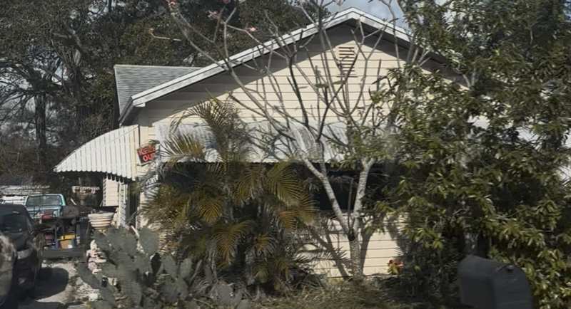 3 bedroom Single Family Residence at 3837 Gulfstream Road, Lakewood Gardens Pl 1 In, Palm Springs — photo 1