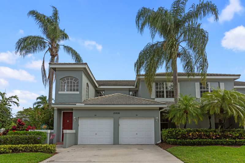 3 bedroom Condominium at 10208 Andover Coach Circle #G1, Wycliffe, Lake Worth — photo 1