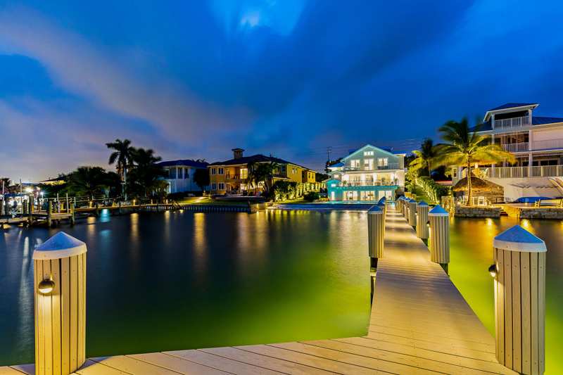 6 bedroom Single Family Residence at 18119 SE Federal Highway, Sandy Depths, Jupiter — photo 1