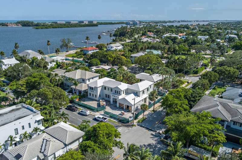 5 bedroom Single Family Residence at 180 Costello Road, Edgewater, West Palm Beach — photo 1
