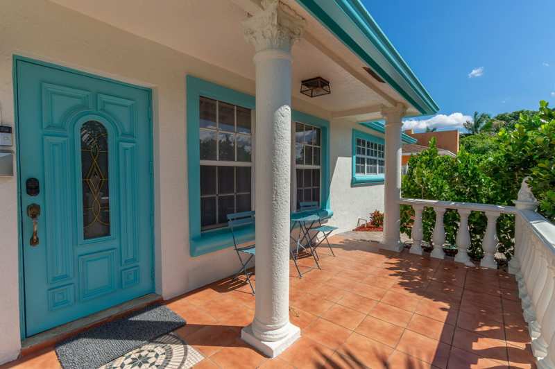 6 bedroom Single Family Residence at 951 Green Street, Bunker Hill Add 2 To Wpb, West Palm Beach — photo 1