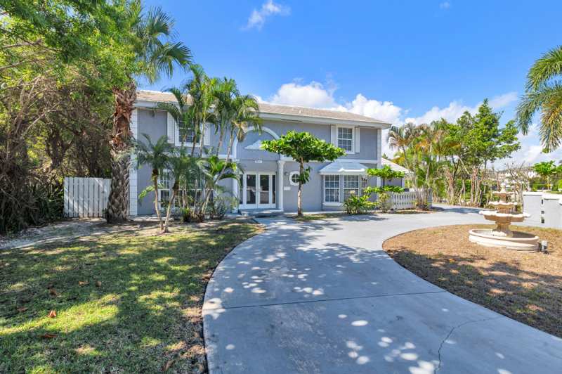 5 bedroom Single Family Residence at 3517 N Flagler Drive, North Shore Terrace 3, West Palm Beach — photo 1