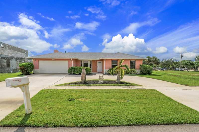 3 bedroom Single Family Residence at 1334 N Mangonia Drive, Roosevelt Estates, West Palm Beach — photo 1