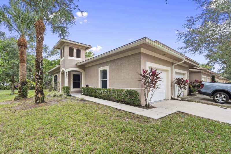 2 bedroom Villa at 1863 S Dovetail Drive #B1, The Lakes At The Savannahs Condominium, Fort Pierce — photo 1