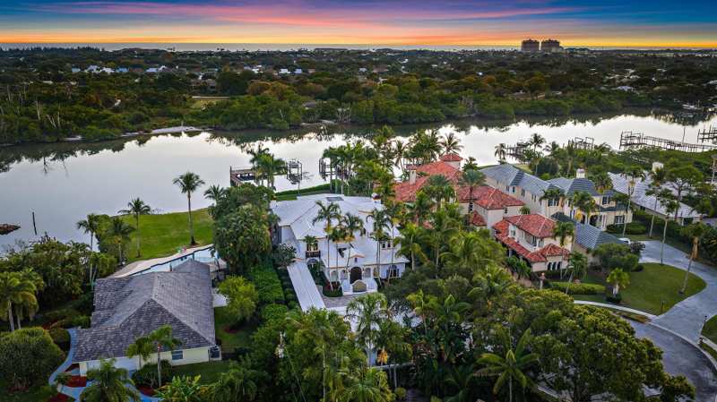 5 bedroom Single Family Residence at 2929 Marys Way, Commodores Pocket, Palm Beach Gardens — photo 1