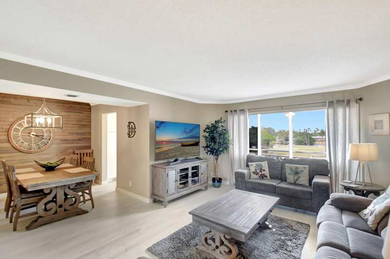 2 bedroom Condominium at 3951 Via Poinciana #415, Poinciana Place Condo 1,2,8 And 9, Lake Worth — photo 1