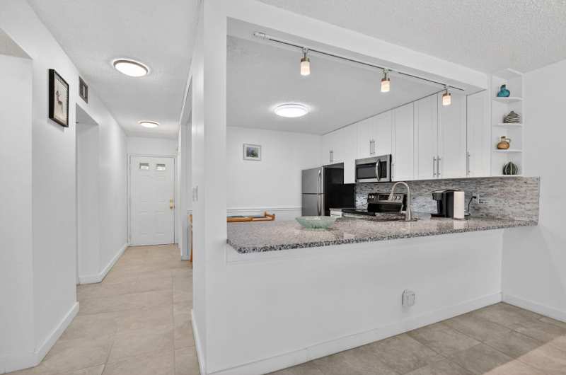 2 bedroom Villa at 9110 Fairbanks Lane #5, Town Villas, Boca Raton — photo 1