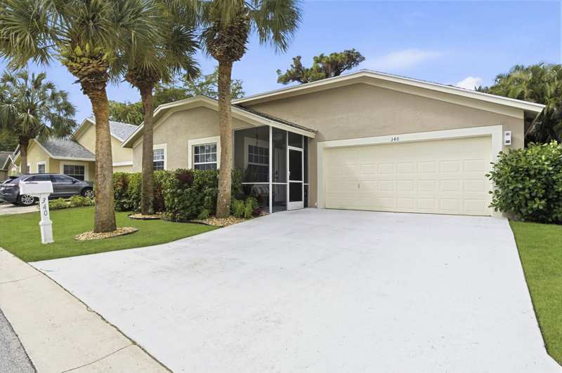 3 bedroom Single Family Residence at 340 Hammocks Trail, River Bridge Par 2F, Greenacres — photo 1