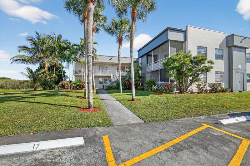 2 bedroom Condominium at 743 Burgundy P, Kings Point Burgundy Condos, Delray Beach — photo 1